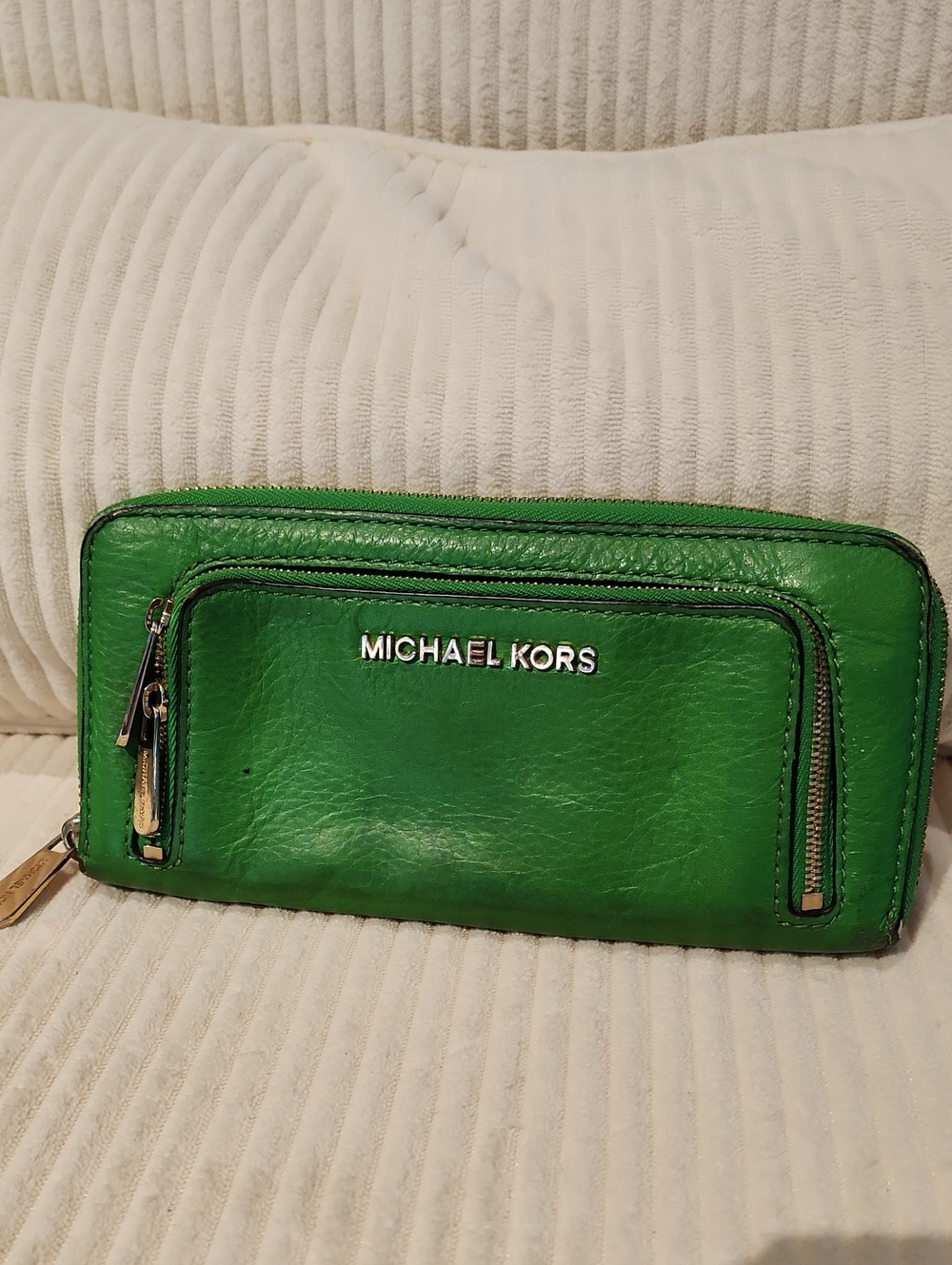 Michael Kors Emerald Green Leather Zip Wallet